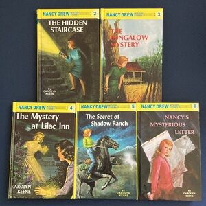 Nancy Drew Set of 5 hardcover Mystery Books